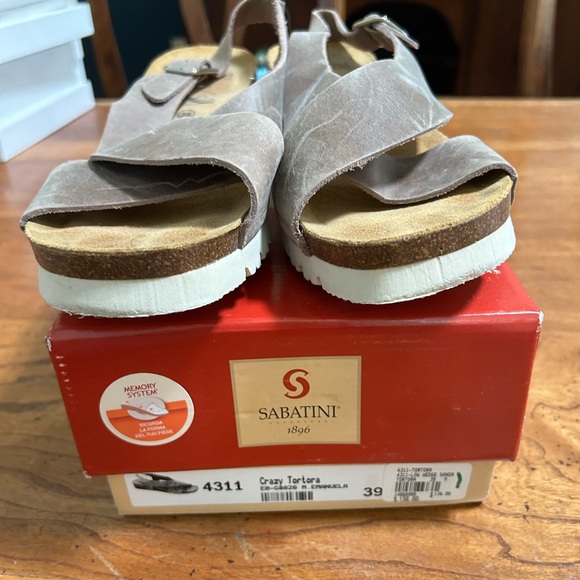 Sabatini memory foam wedge leather sandals - Picture 3 of 4